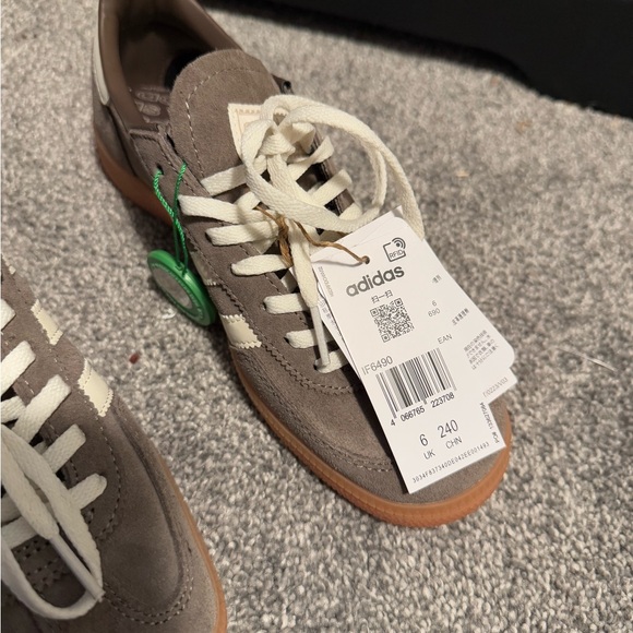 Adidas Men's Brown Suede Sneakers - Picture 2 of 5